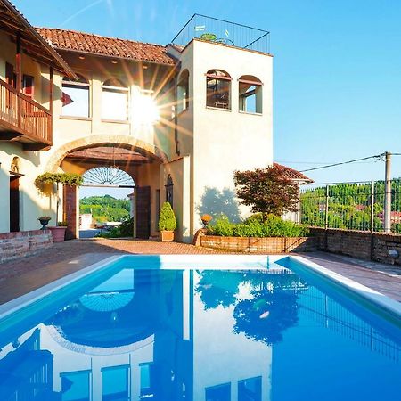 La Dolce Vite Apartment Tonco Екстериор снимка